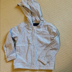 Lightweight Seersucker Hooded Jacket